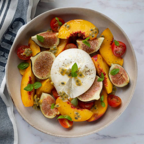 Salad with Figs & Goat Cheese